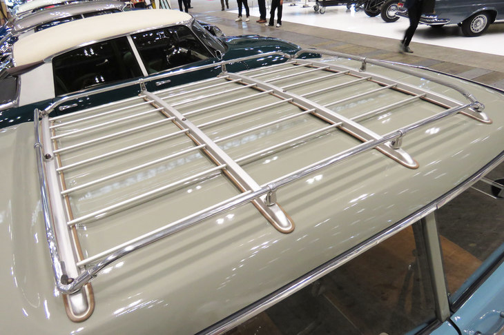 シトロエンID19ファミリアーレ（1968年）／アウトニーズ