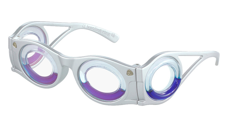 ベースとなったボーディング・リング・リーディングの製品。「シートロエン」のほうが、より洗練されているのが分かる。