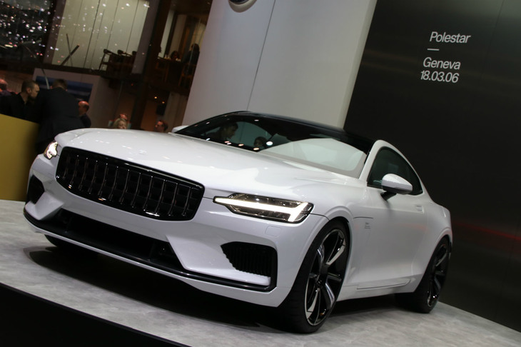 今回は出展者減少にともない、場内各所で“席替え”が行われた。アストンマーティンが移動した後には、ボルボの電動化車両専門ブランドであるポールスターがブースを構えた。