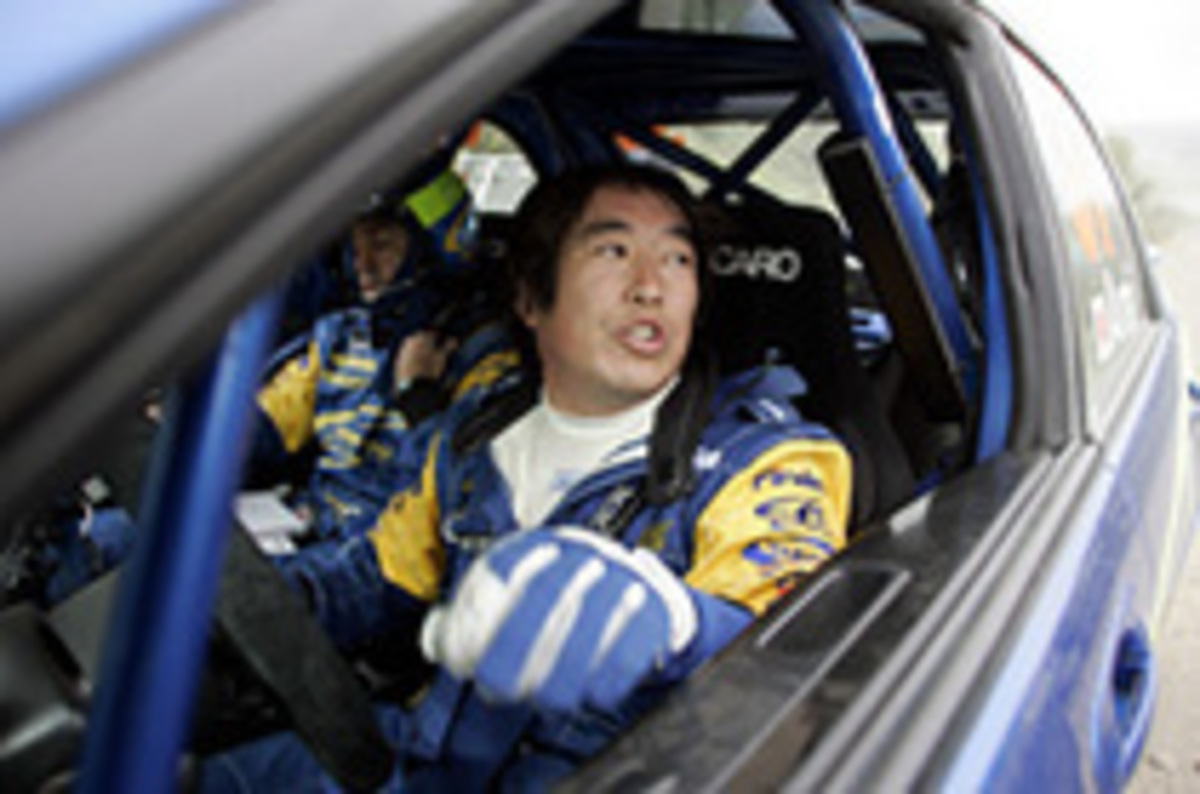 WRC 2005】第13戦ラリー・ジャパン、グロンホルムが2勝目、ロウブは2位ゴールで2連続タイトル獲得 【ニュース】 - webCG