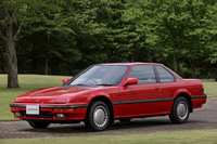 1987年4月に登場した3代目「プレリュード」。「人とクルマのよりよい一体感を創り上げる」というコンセプトを掲げ、ホンダの先進テクノロジーを結集して開発された。