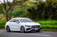 メルセデス・ベンツA180セダン