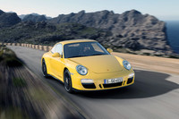 「911カレラ4 GTSクーペ」