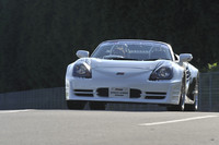 【スペック】GRMN スポーツハイブリッドコンセプト：全長×全幅×全高＝4195×1895×1170mm／ホイールベース＝2535mm／車重＝1300kg／駆動方式＝4WD／3.3リッターV6DOHC24バルブ＋フロント交流モーター＋リア交流モーター