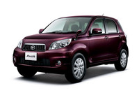 「トヨタ・ラッシュX“Smart Edition”」（写真はアズキマイカのボディーカラー）