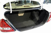 
	基本はハッチと同じ「ティーダラディオ」。最大のポイントは467リッターのトランクを備えていること。
	 