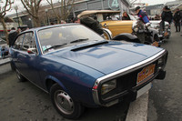 フランスの「ルノー15」（1971-79年）がビルトイン式のバンパーを採用したのも、明らかに米国車の影響であろう。