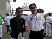 スタート直前、郷さんもリラックス。