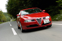 アルファ・ロメオ・アルファGT 3.2 V6 24V（FF/6MT）【ブリーフテスト】の画像