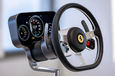 あのフェラーリが、iPhoneゆかりのデザイン集団とコラボ!? その狙いと成果について報告する。