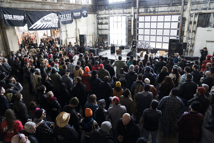 「The One Moto Show」の最後に行われる表彰式。スポンサーやメディアが、それぞれの優秀賞を発表し、トロフィーの授与が行われた。