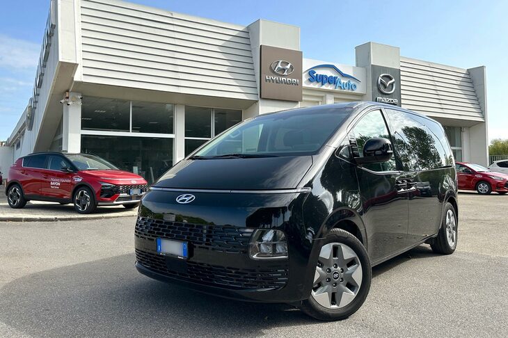 「ヒョンデ・スターリア」。今回は“おとなしいミニバン”のお話。