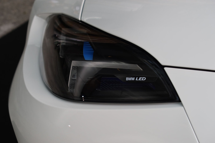 BMW M135 xDrive（ヘッドランプ）