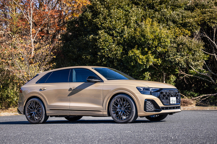 アウディQ8 50 TDIクワトロSライン