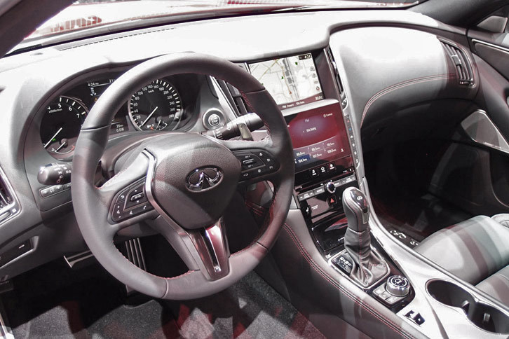 インフィニティQ50S