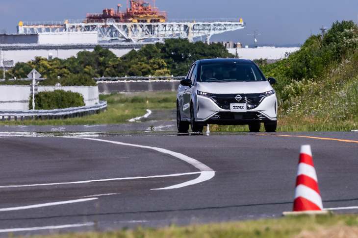 日産ノート オーラGレザーエディション（エクステリア）
