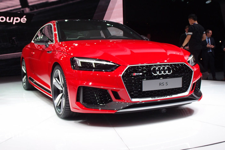 アウディRS 5クーペ