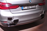 この「7シリーズ」自動運転プロトタイプは、前後3つのレーダーと5つのLiDAR、11個のカメラを搭載するが、こうした機器の数は開発車両により異なる。