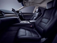 新型「ホンダ・アコード」発売　ラインナップはハイブリッドのFF車のみの画像