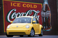 「ニュービートル」は、往年の自社製品を“セルフカバー”したネオレトロモデルの先駆けとなった。このクルマの成功からあまたのフォロワーが生まれ、今日のトレンドに至ったのだ。