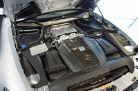 557psと680Nmを発生する、「AMG GT Cロードスター」の4リッターV8ツインターボエンジン。