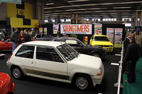 パリで開催された「レトロモビル2011」に設けられた『YOUNGTIMERS』のスタンド。