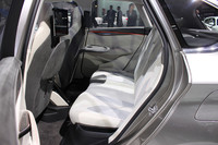 BMWもいよいよFF車導入へ【パリサロン2012】の画像