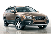 「XC70」
    
