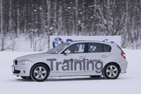 BMWウィンターエクスペリエンス2005【試乗記】の画像