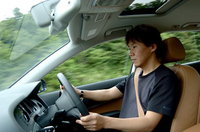 自動車ジャーナリストの森口将之
	 