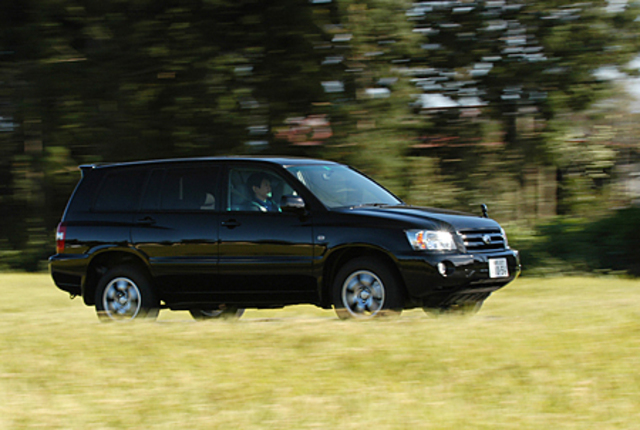 【スペック】全長×全幅×全高＝4690×1825×1685mm/ホイールベース＝2715mm/車重＝1610kg/駆動方式＝FF/2.4リッター直4DOHC16バルブ(160ps/5600rpm、22.5kgm/4000rpm)/車両本体価格＝268.0万円（テスト車＝320.0万円）