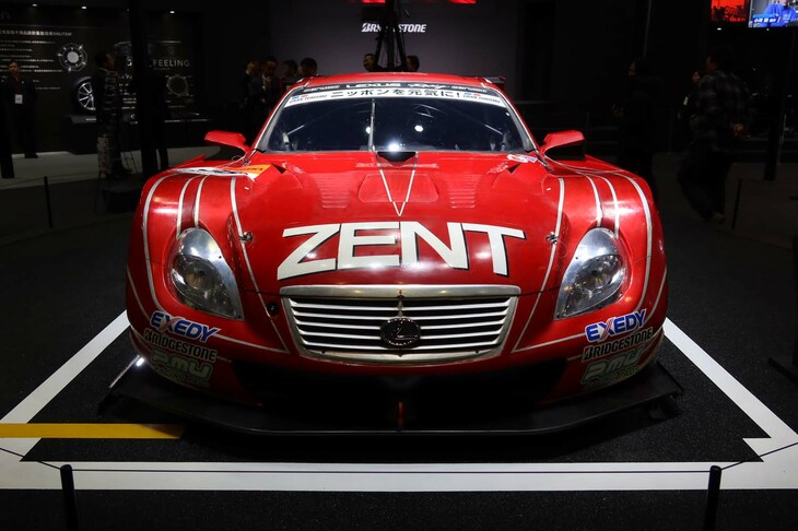 ZENT CERUMO SC430（SUPER GT 2013 GT500クラス チャンピオン車両）