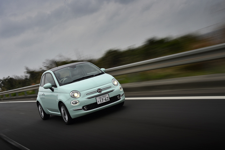 フィアット500ツインエア ラウンジ