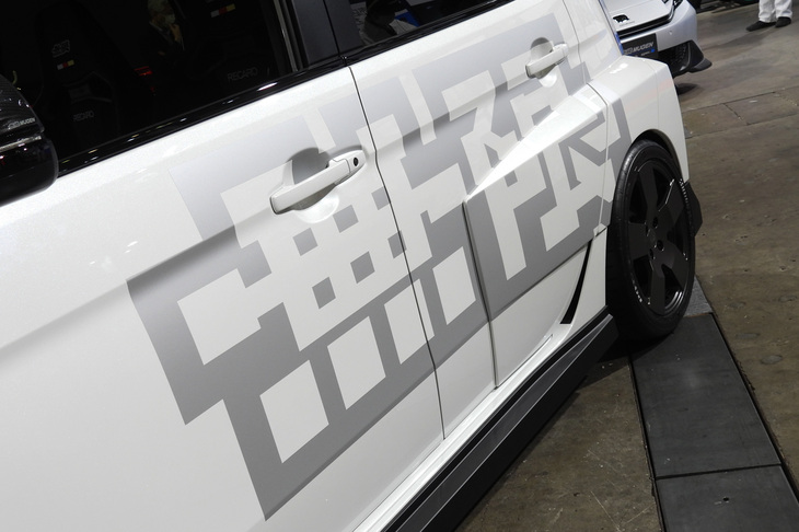 無限スーパーONE プロトタイプ