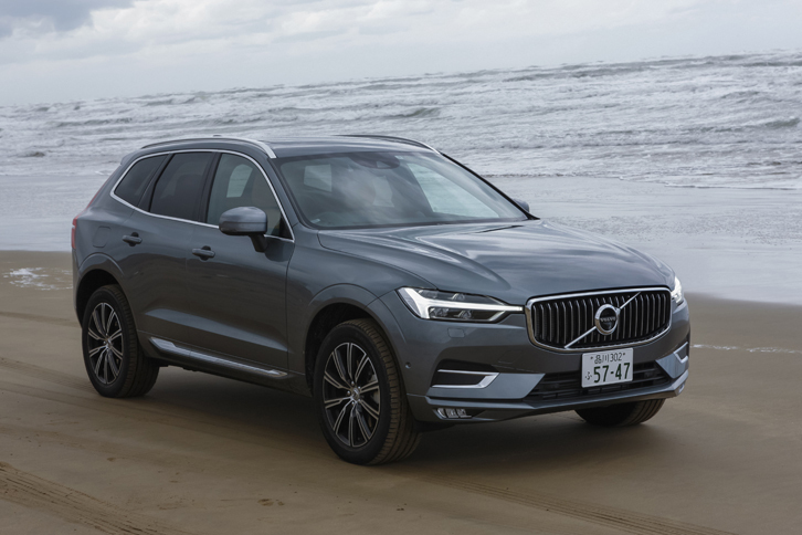 2代目となる新型「ボルボXC60」は、2017年3月のジュネーブモーターショーで世界初公開。日本では同年10月にデビューした。