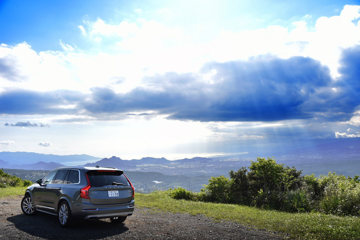 ボルボXC90 T6 AWD インスクリプション