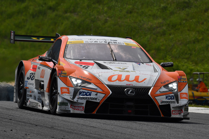 第3戦オートポリスを制した、中嶋一貴／ジェームス・ロシター組のNo.36 au TOM'S LC500。