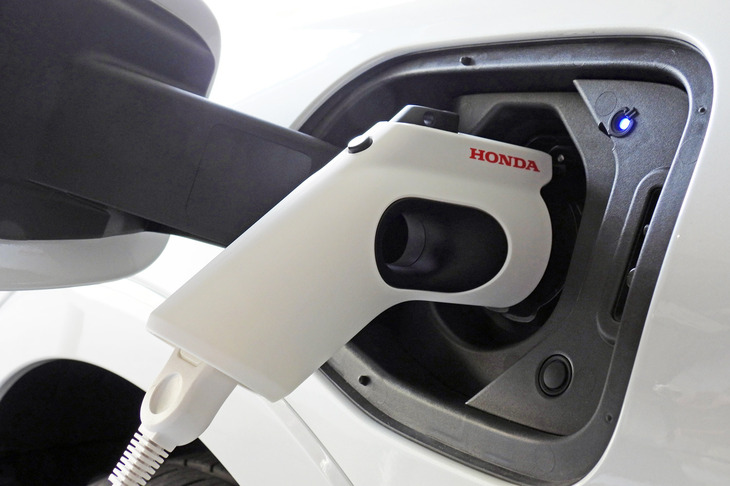 ホンダCR-V e：FCEV（Honda Power Supply Connector＜ホンダパワーサプライコネクター＞）