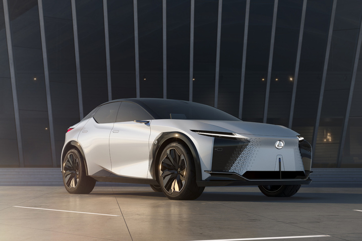 レクサスLF-Zエレクトリファイド