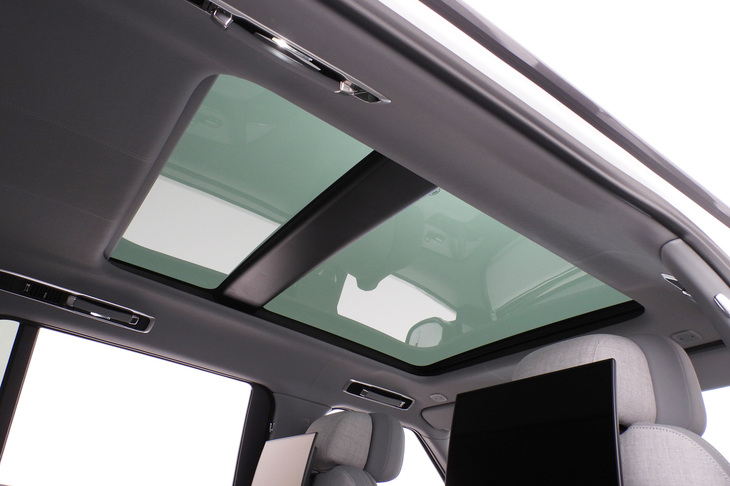 レンジローバーSVビスポーク1858エディション（パノラミックルーフ）