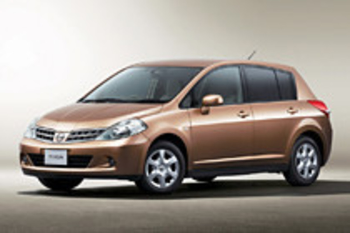 日産 フーガ シルフィ ティーダ など5車種に安全装備を追加 ニュース Webcg