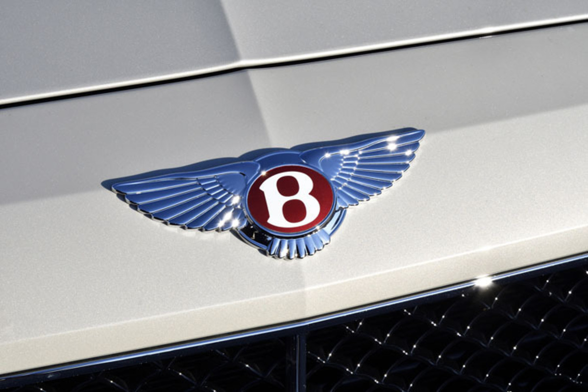 ベントレー フライングスパーv8 S 4wd 8at 試乗記 真のドライバーズサルーンをお望みなら Webcg