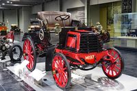 トヨタ博物館に収蔵される1901年製「パナール・エ・ルヴァソールB2」。