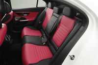 「メルセデス・ベンツCクラス」がフルモデルチェンジ　全モデルで電動パワートレインを搭載の画像