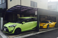 わが家に半年だけいた先代「シエンタ」。石橋をたたいて渡るようなクルマを山のようにつくってきたトヨタが、こんなアバンギャルドなクルマを出すなんて！ と思い、新車を購入。「フェラーリ458イタリア」のよき相棒になると思ったが……。