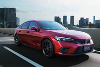 ホンダが新型「シビック」を発表　2グレード構成で2021年9月に発売