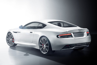 「DB9カーボンホワイト」
    