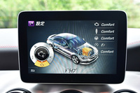 「ダイナミックセレクト」でインディビジュアルモードを選べば、エンジン、トランスミッションなどのパラメーターをドライバーの好みで自由に設定することができる。