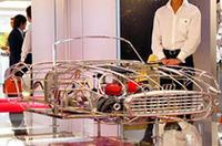 「250カリフォルニアスパイダー」3分の1スケールモデル、220万円也