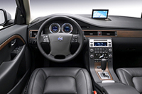 ボルボ新型「V70」7年ぶりのフルモデルチェンジ東京モーターショーで発表の画像